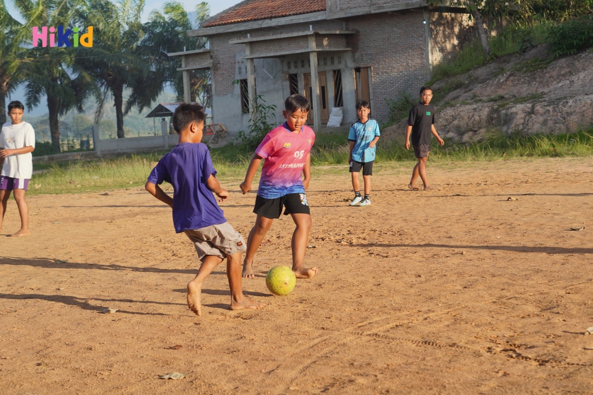 Chơi bóng đá thúc đẩy sản sinh hormone tăng trưởng, hỗ trợ phát triển chiều cao