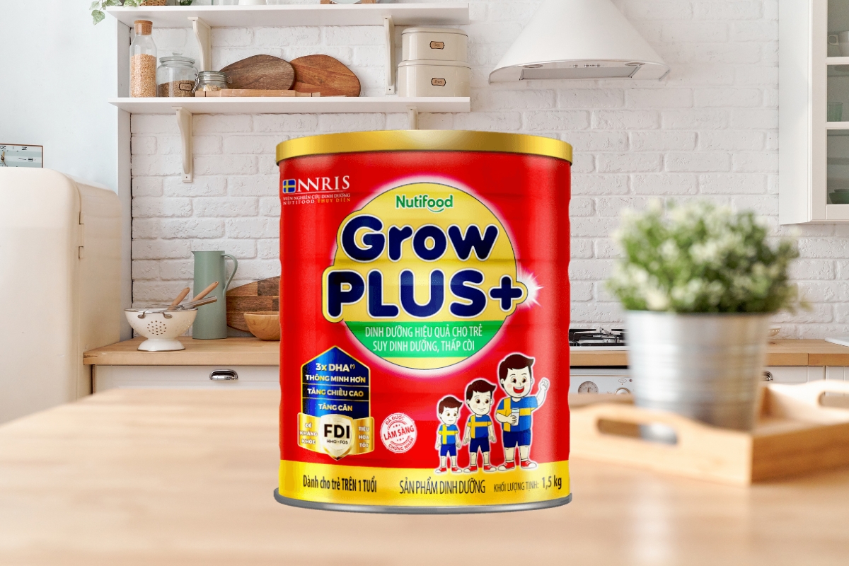 Sữa Nutifood GrowPLUS+ Đỏ 1+ cung cấp nhiều dưỡng chất cho bé phát triển toàn diện 