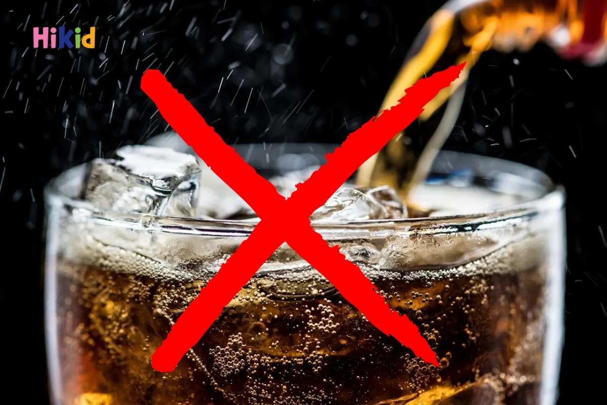 Không nên cho bé 3 tuổi sử dụng đồ uống có ga